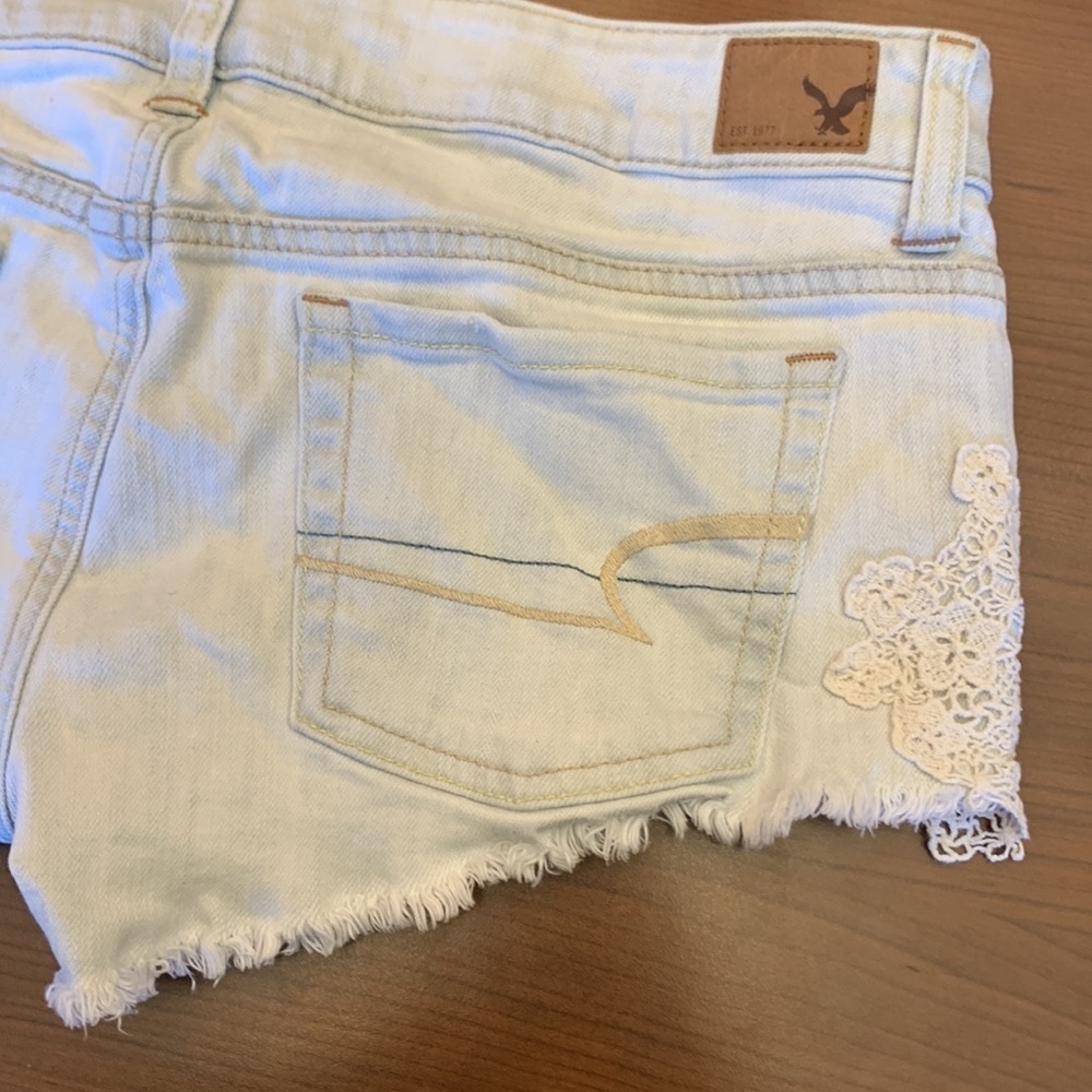 AEO Light Wash Jean Short with Crochet Side Detail - Picture 6 of 14